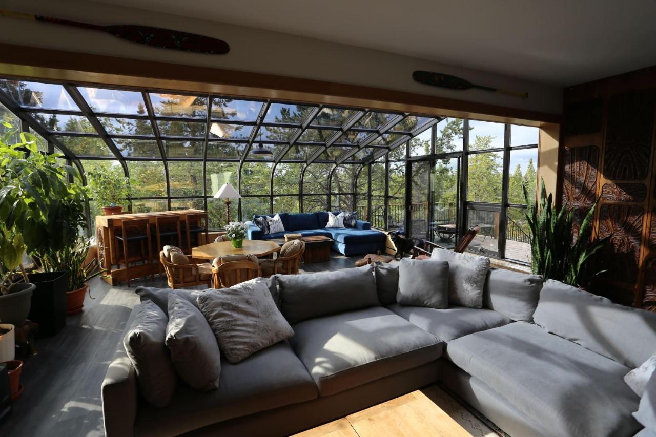 好丘。Hacho House Bed & Breakfast Yellowknife Luaran gambar